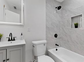3023  Lasca Street , Dallas Texas 75227