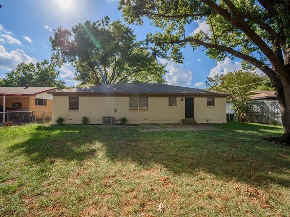 3328  Hedrick Street , Fort Worth Texas 76111