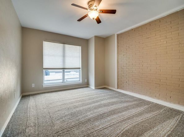 2009  Town Court , Garland Texas 75041