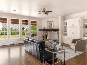 10110  Betty Jane Lane , Dallas Texas 75229