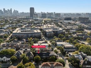 2623 N Garrett Avenue , Dallas Texas 75206