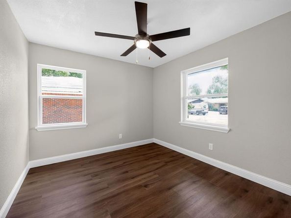 705  Donald Drive , Garland Texas 75041