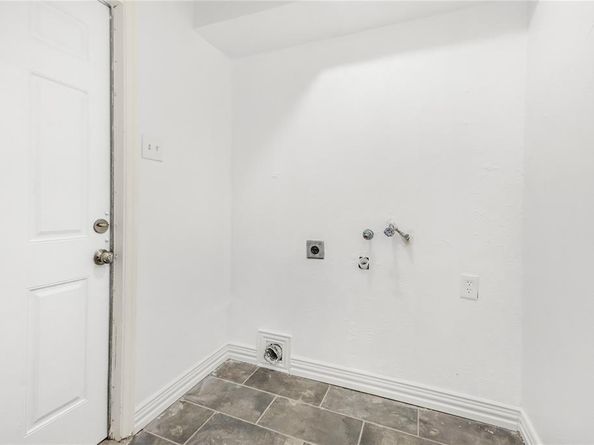 10124  Shayna Drive , Dallas Texas 75217