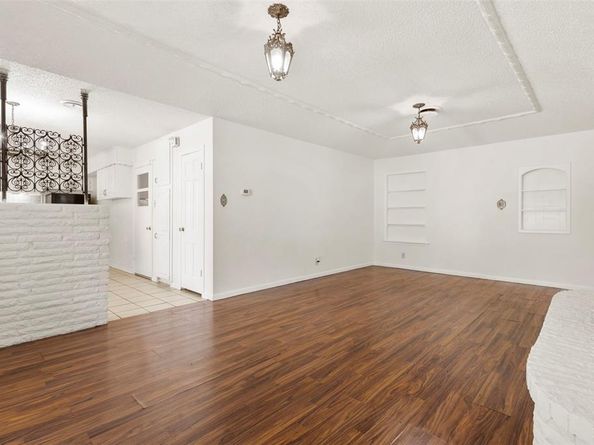 5516  Beaty Street , Fort Worth Texas 76112