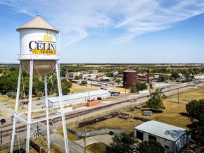 950 W Ash Street , Celina Texas 75009