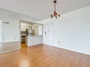 3701  Turtle Creek Boulevard  5D, Dallas Texas 75219
