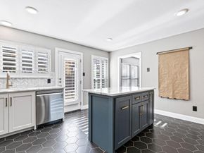 2010  Heatherbrook Drive , Grapevine Texas 76051