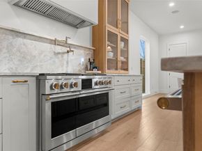 9000  Forest Hills Boulevard , Dallas Texas 75218