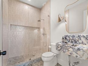 9000  Forest Hills Boulevard , Dallas Texas 75218