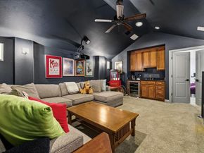 2253  Cardinal Boulevard , Carrollton Texas 75010