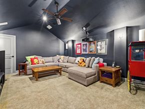 2253  Cardinal Boulevard , Carrollton Texas 75010