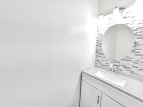 3904  Rawlins Street  109, Dallas Texas 75219