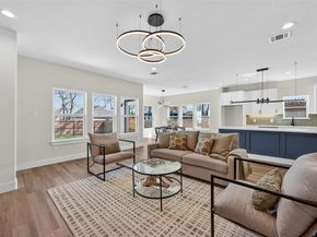 2705 S Jones Street , Fort Worth Texas 76104