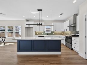 2705 S Jones Street , Fort Worth Texas 76104