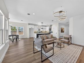 2705 S Jones Street , Fort Worth Texas 76104