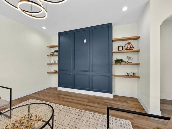 2705 S Jones Street , Fort Worth Texas 76104