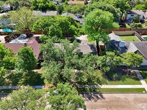 1427  Stagecoach Drive , Richardson Texas 75080