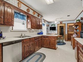 217  Faircrest Drive , Garland Texas 75040