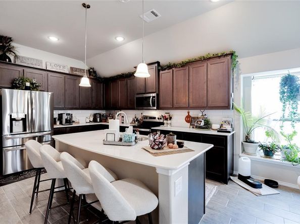 744  Sandy Chip Trail , Fort Worth Texas 76108