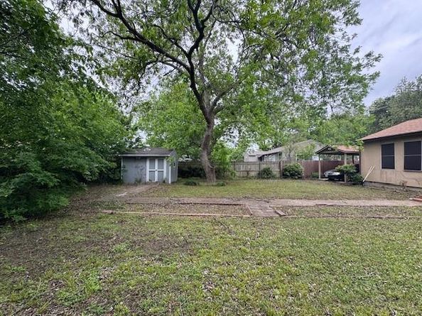 500  Chandler Drive , Garland Texas 75040