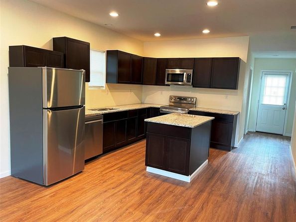 5424  Cottey Street , Fort Worth Texas 76105