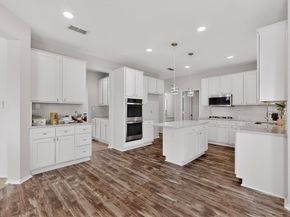 1012  Muscadine Vine Street , Crowley Texas 76036