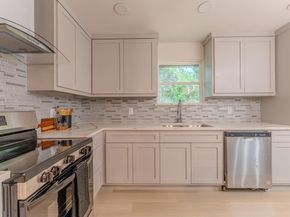 2354  San Marcus Avenue , Dallas Texas 75228