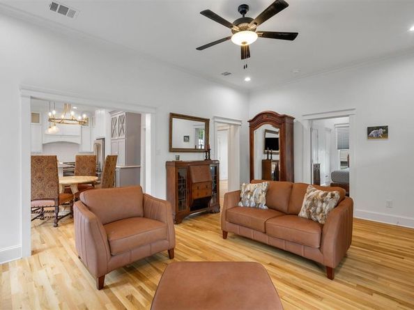 5727  Victor Street , Dallas Texas 75214