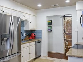 4316  Sycamore Street , Dallas Texas 75204