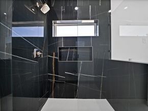 1405  Barry Avenue , Dallas Texas 75223