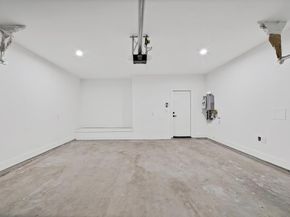 1405  Barry Avenue , Dallas Texas 75223