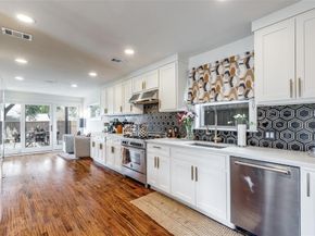 9831  Lakemont Drive , Dallas Texas 75220