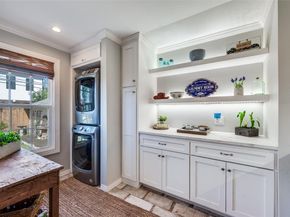 5917  Kenwood  , Dallas Texas 75206