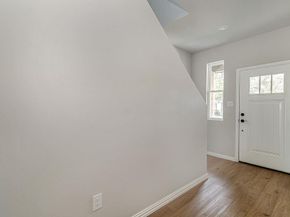 4500  Valentine Street , Fort Worth Texas 76107