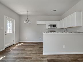 4500  Valentine Street , Fort Worth Texas 76107