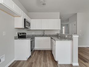 4500  Valentine Street , Fort Worth Texas 76107