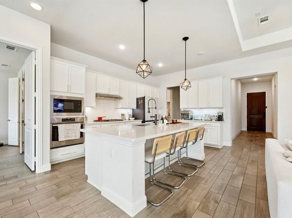 2732  Promenade  , The Colony Texas 75056