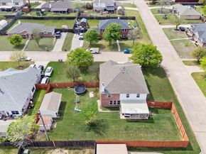 1040  Canyon Drive , Justin Texas 76247