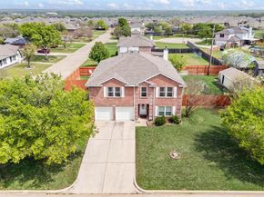 1040  Canyon Drive , Justin Texas 76247