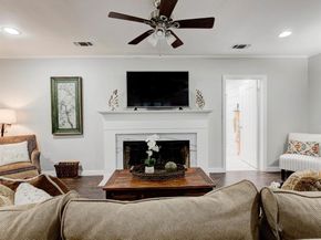 3727 W Biddison Street , Fort Worth Texas 76109