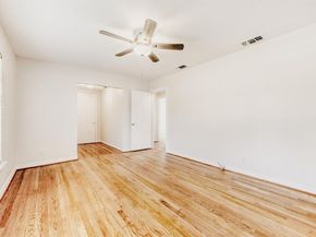 6918  Vivian Avenue , Dallas Texas 75223