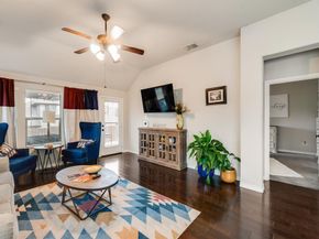 316  Primrose Court , Glenn Heights Texas 75154