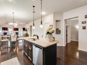 316  Primrose Court , Glenn Heights Texas 75154