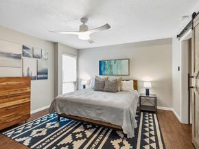 2702  Douglas Avenue  127, Dallas Texas 75219
