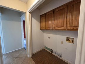 1613 S Bent Tree Trail , Grand Prairie Texas 75052