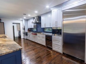 10872  Caprock Circle , Dallas Texas 75218