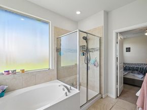 439  Helm Lane , Azle Texas 76020