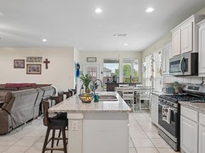 439  Helm Lane , Azle Texas 76020