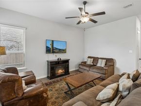 2533  Westbank Trail , Garland Texas 75042