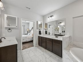 2533  Westbank Trail , Garland Texas 75042